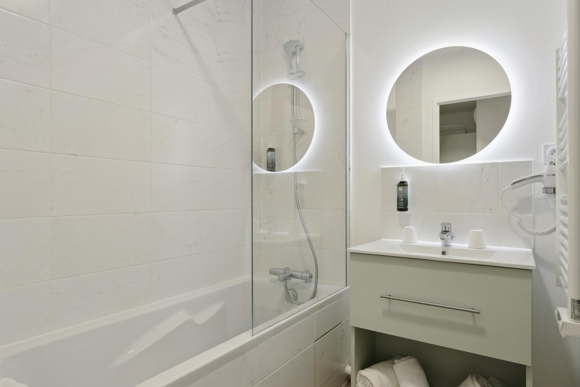 All Suites Noisy Le Grand Ngoại thất bức ảnh