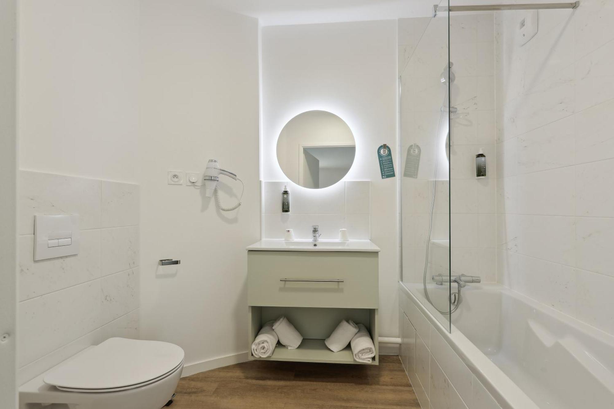 All Suites Noisy Le Grand Ngoại thất bức ảnh